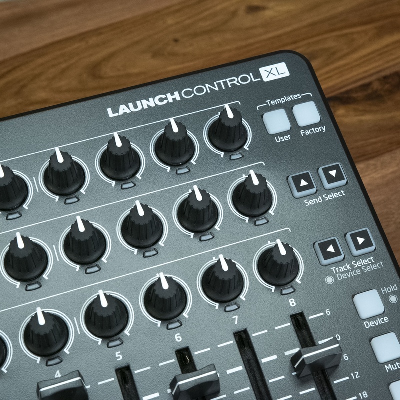 CONTROLADOR_MIDI_NOVATION_LAUNCH_CONTROL_XL_MKII_BK(1).jpg