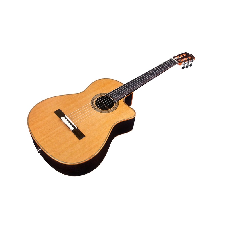 GUITARRA_CLASICA_CORDOBA_ITALIA_FUSION_ORCHESTRA_CE(6).jpg