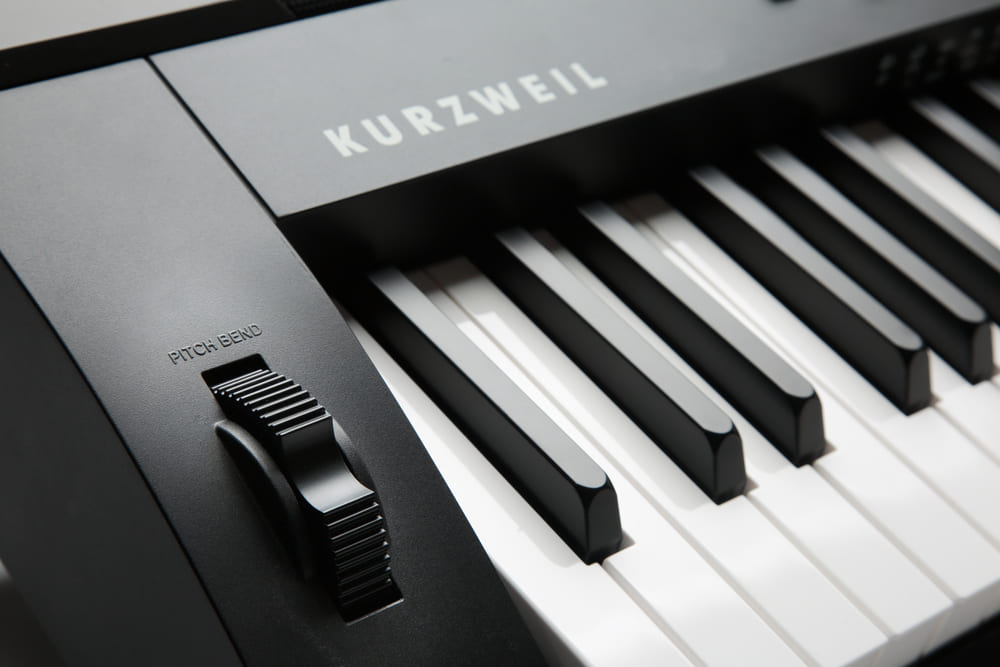 Piano Digital Kurzweil KA-120