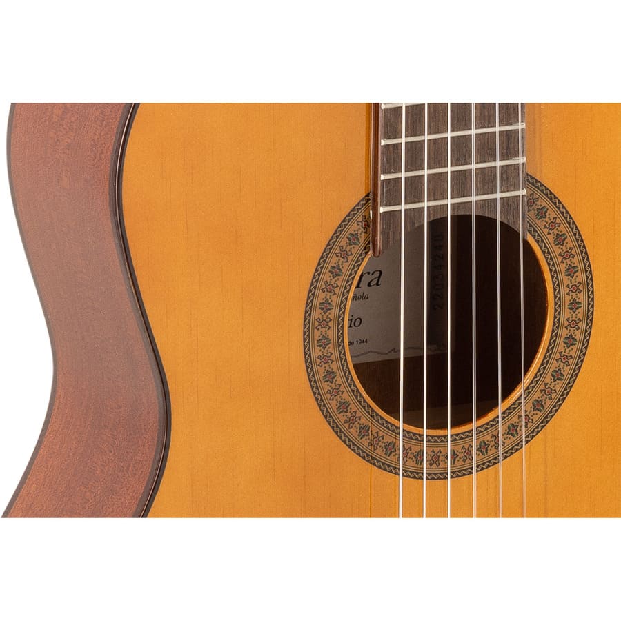 Guitarra Admira Rosario