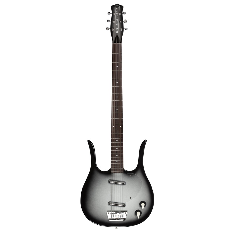 Guitarra Eléctrica Retro Baritone Danelectro Longhorn Bk