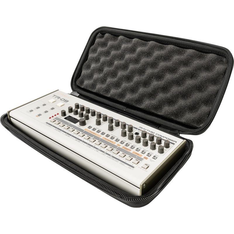 Estuche Magma Ctrl Case Boutique Dock