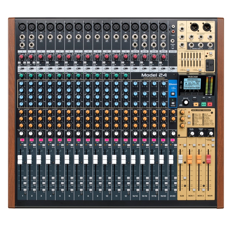 Consola De Mezcla Tascam Model-24