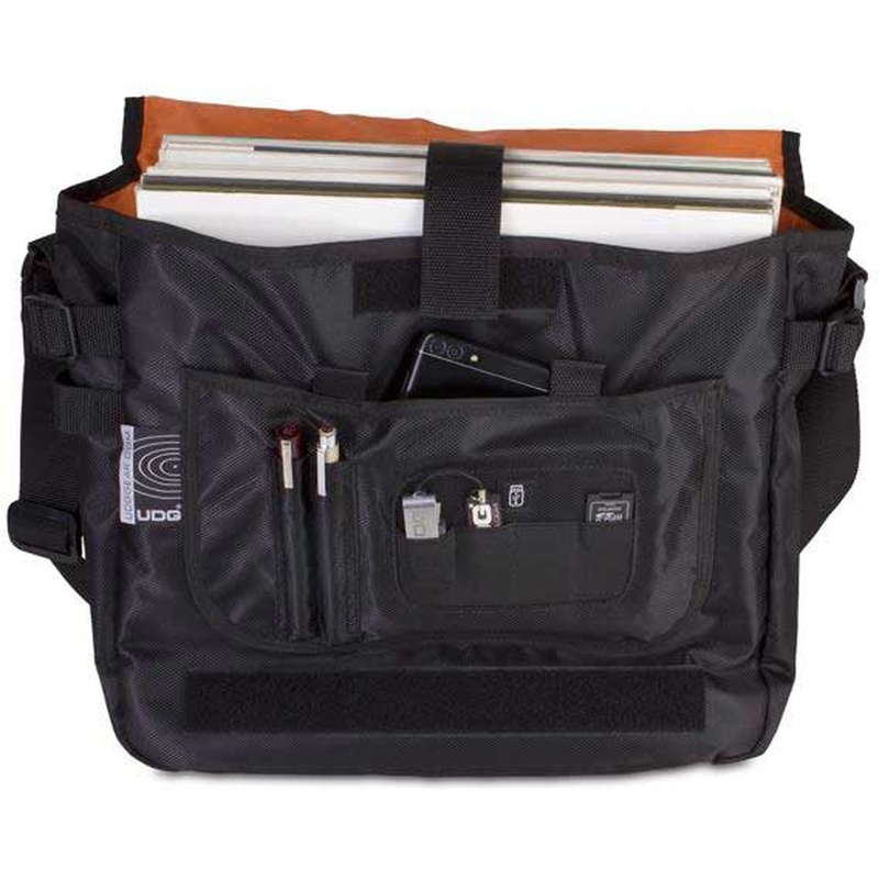 COURIER BAG UDG GEAR U9450BL/OR BK OR